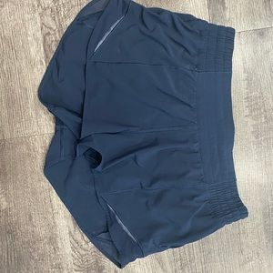 Lululemon Athletica Hoty Hot shorts 2.5” High Rise
